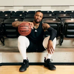 Spalding TF-Trainer Weighted Basketball -Ball Series Store 77012 Lifestyle2