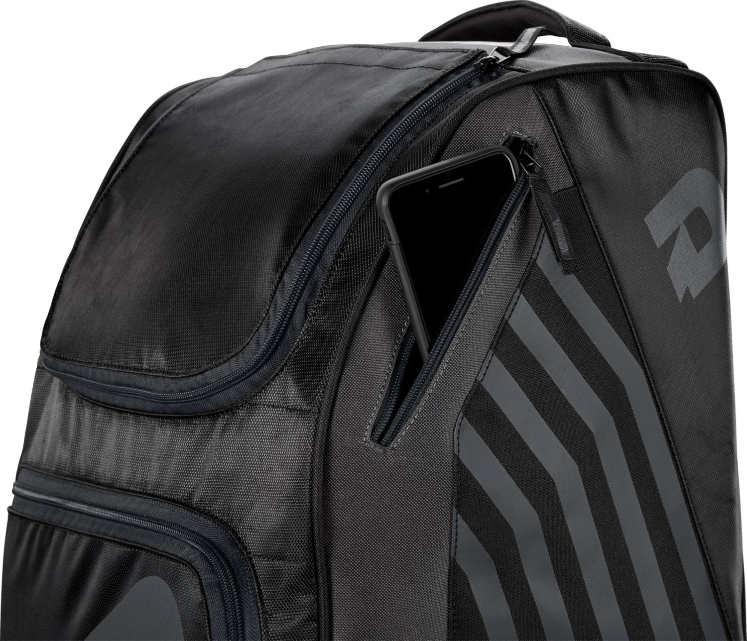 DeMarini Momentum 2.0 Wheeled Bag 11 DeMarini Momentum 2.0 Wheeled Bag - Image 9